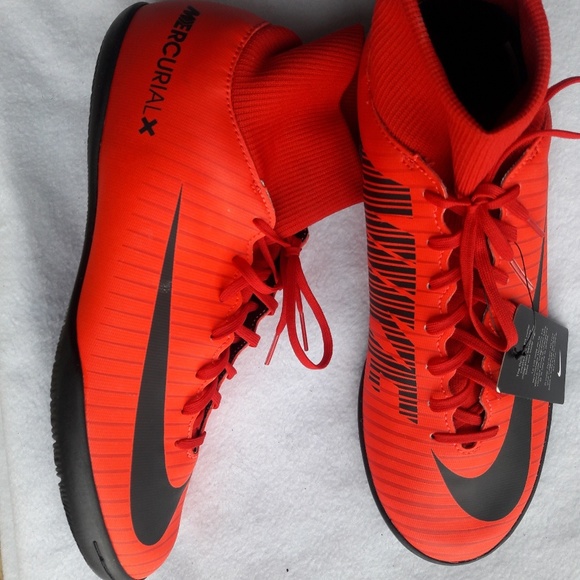 Shoe - Picture 5 of 6